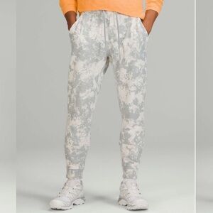 Lululemon Men’s City Sweat Jogger Spectral White Opal Silver Drop Tie Dye Small